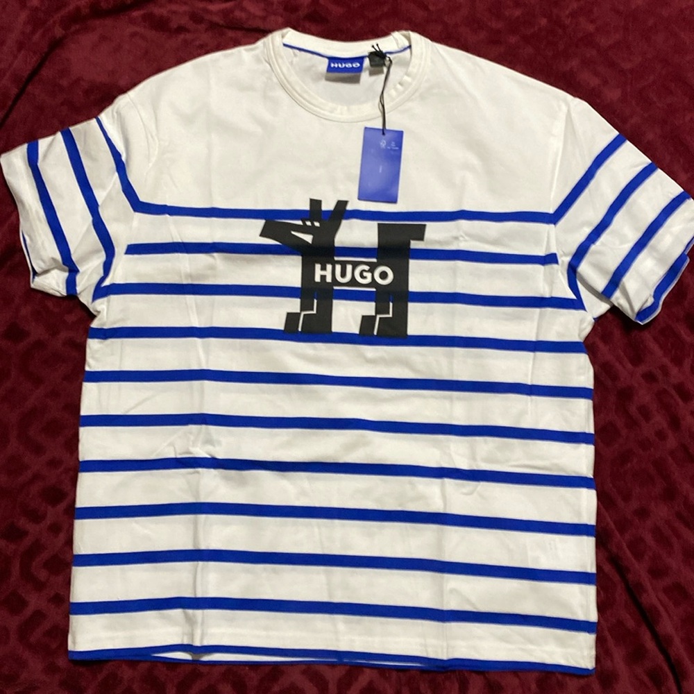 Hugo T-shirt size large w blue stripes